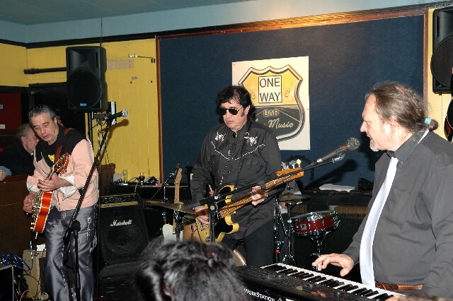 min 2006 11 17 one way 177